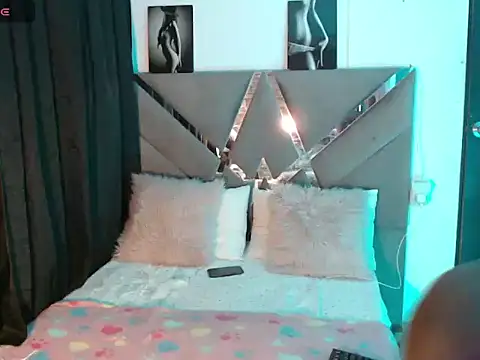 Keily_Tsx1 webcam