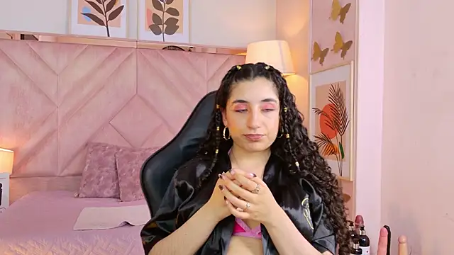 DemiJones_ webcam