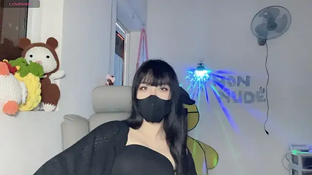 Tieu-May webcam
