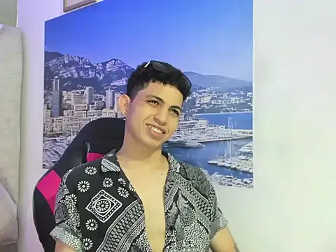 cameron_lux77