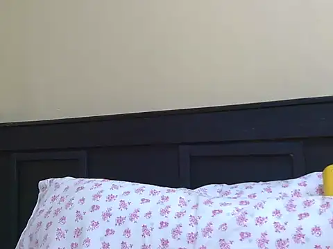 kinkydolll webcam