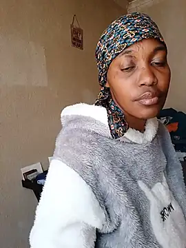 LadyShirley webcam
