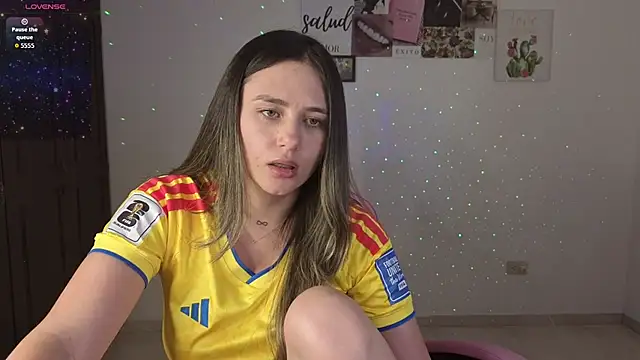 Veronika__Winslow_ webcam