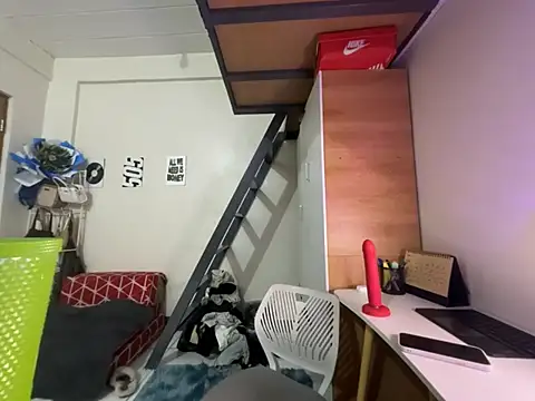 PinayLina18 webcam