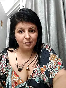 Jann_Riya333 webcam