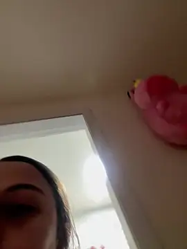 SarahCastro1_ webcam