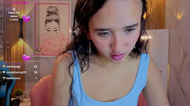 bella_vibess_s webcam
