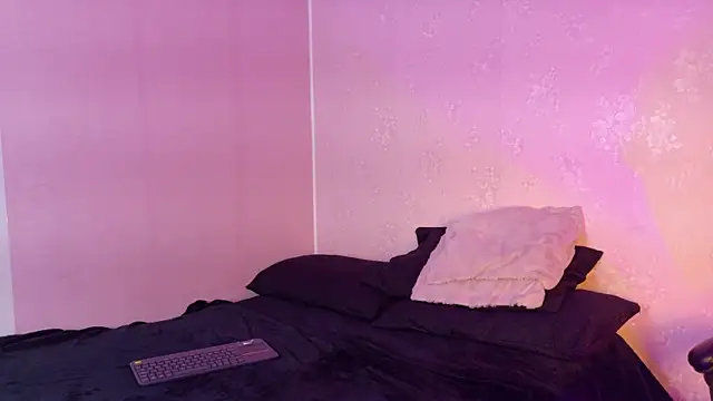 Valk_submissive webcam