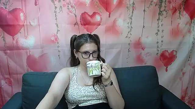 LilianaShine webcam
