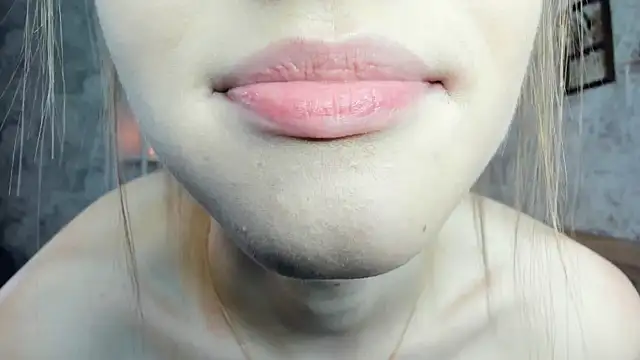 LianneBynon webcam
