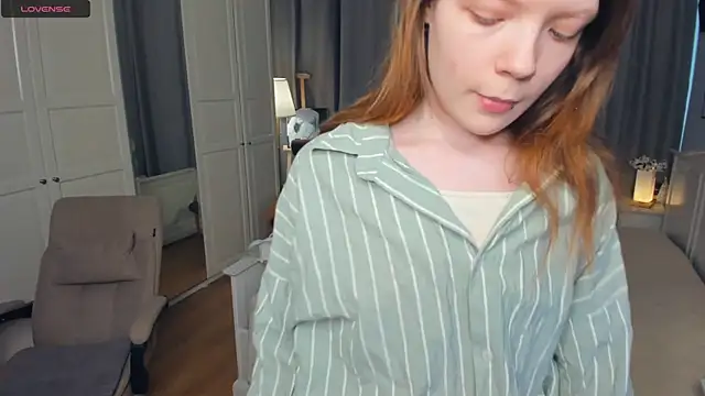 LavenderMitten webcam