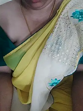 Tamillakshmi27 webcam