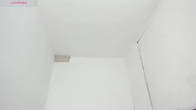 milkqueenboobs webcam