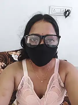 Monika_767 webcam
