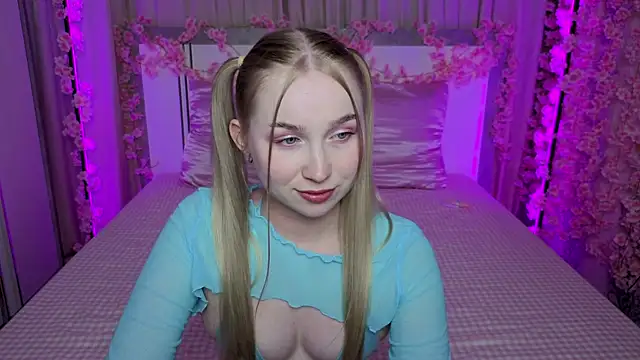 LilyStarlight webcam