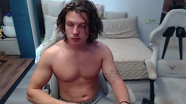 Sunny-Girl1 webcam