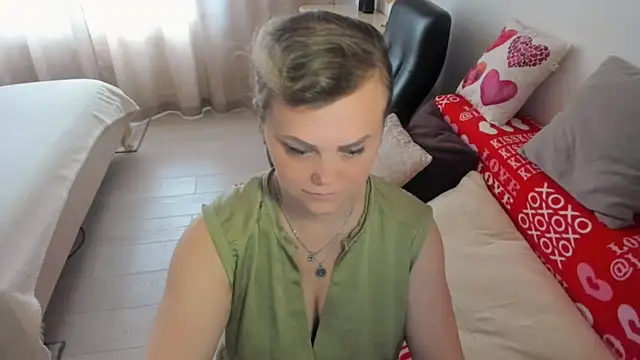 MildMature webcam