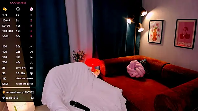 velvet_cherry_ webcam