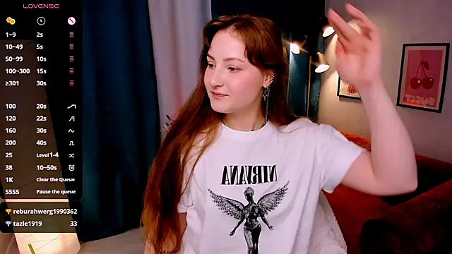 velvet_cherry_ webcam