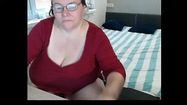 Sweetboobs webcam