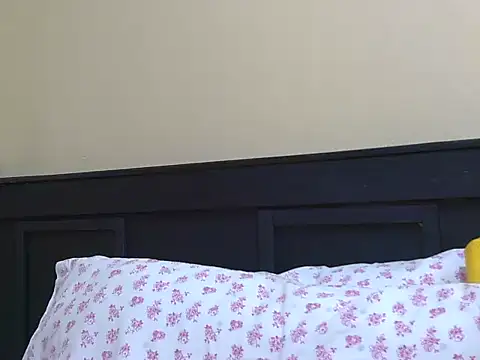 kinkydolll webcam
