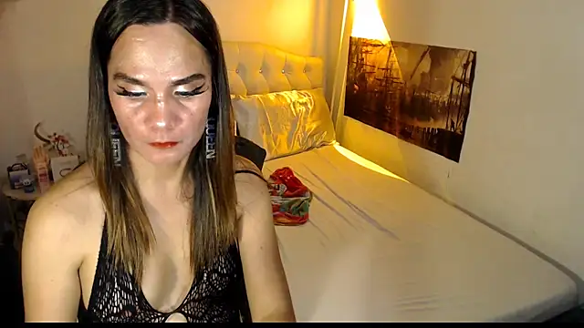 NinaDOM4CUM webcam