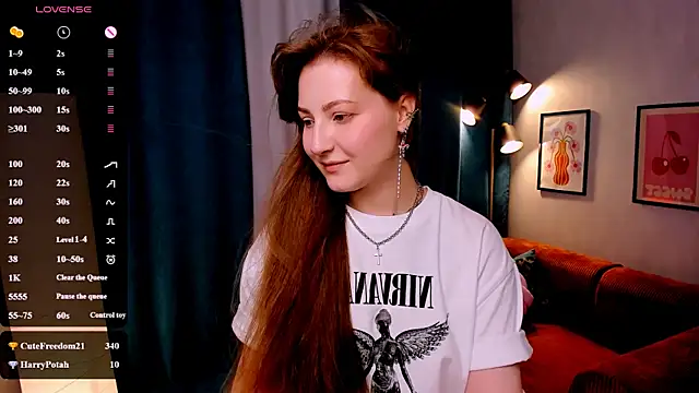 velvet_cherry_ webcam