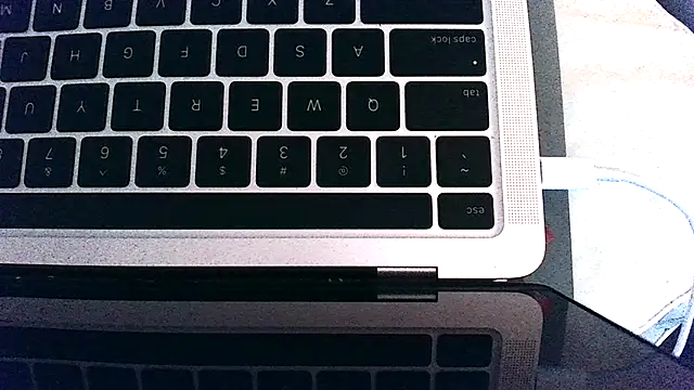 Yournaughty webcam