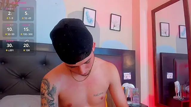 Boy_Mathew webcam