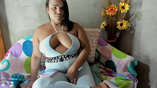 Rmencelloie - Trans webcam sex chat
