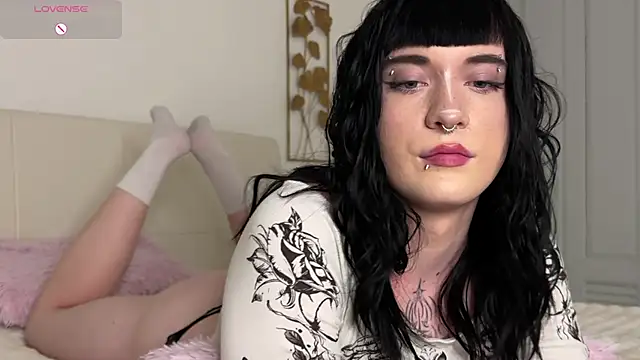 Vailyreb_ webcam