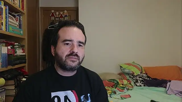curiosillo83 webcam
