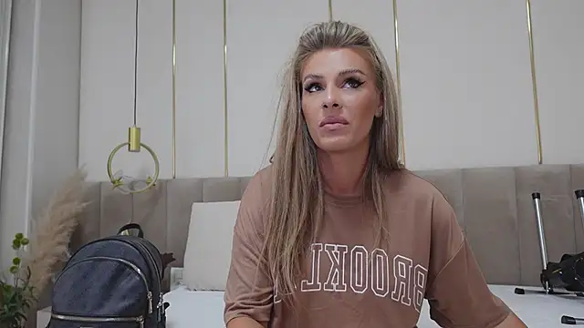 HaileyRoses webcam