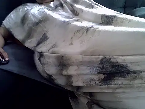 XOXO_NATASHALUCKY webcam