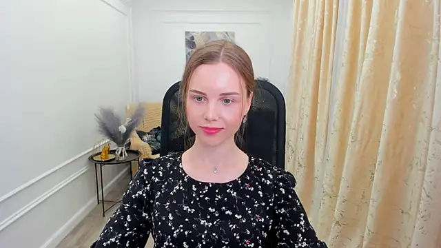 MileyWings webcam