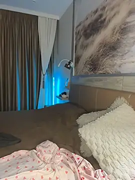 Mary_Kiitty webcam