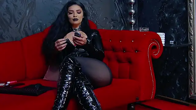 DevashaQueenX webcam