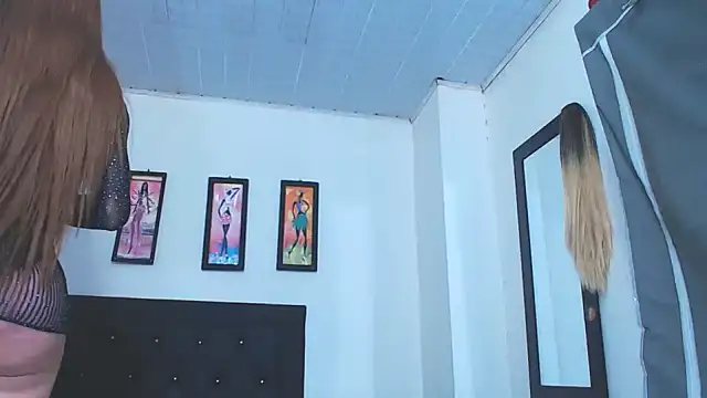 natashat_lorent webcam