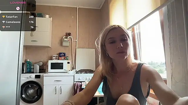 AngelJeni webcam