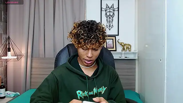 Anyelo_Twink webcam