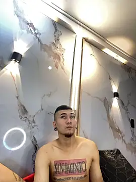 Logan_and_Reachel webcam