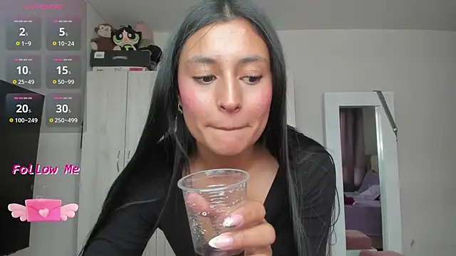 Angiie_cute1 webcam