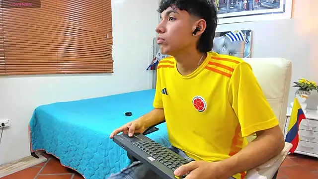 Jake_Falcon webcam