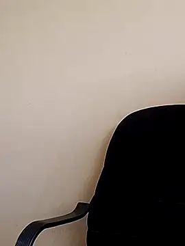 TallandBigEbony webcam