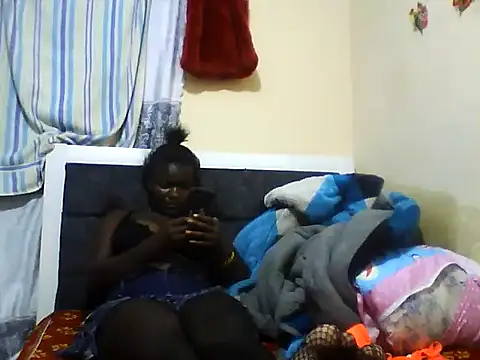 sexyslyy webcam