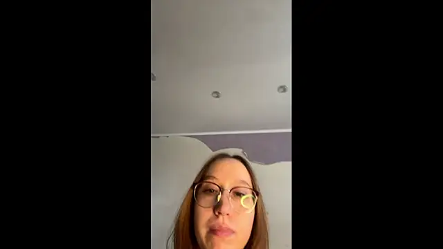 Maxine_X webcam