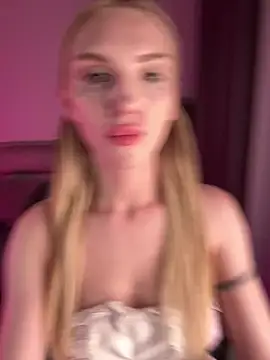 BellaSwan- webcam