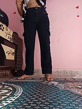 Saniya76 webcam