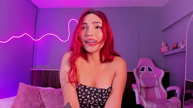 AriiCherry webcam
