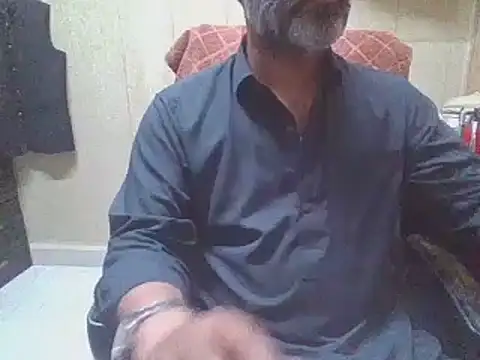 hairymaster95 webcam